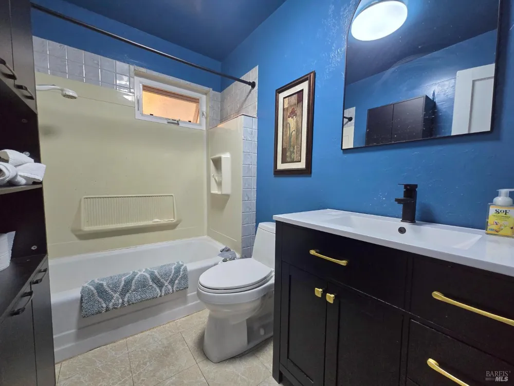 20851 Locust Street Willits, CA 95490