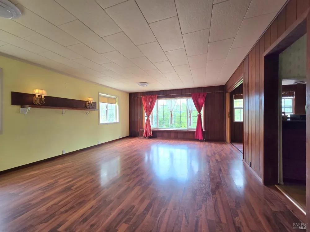 20851 Locust Street Willits, CA 95490