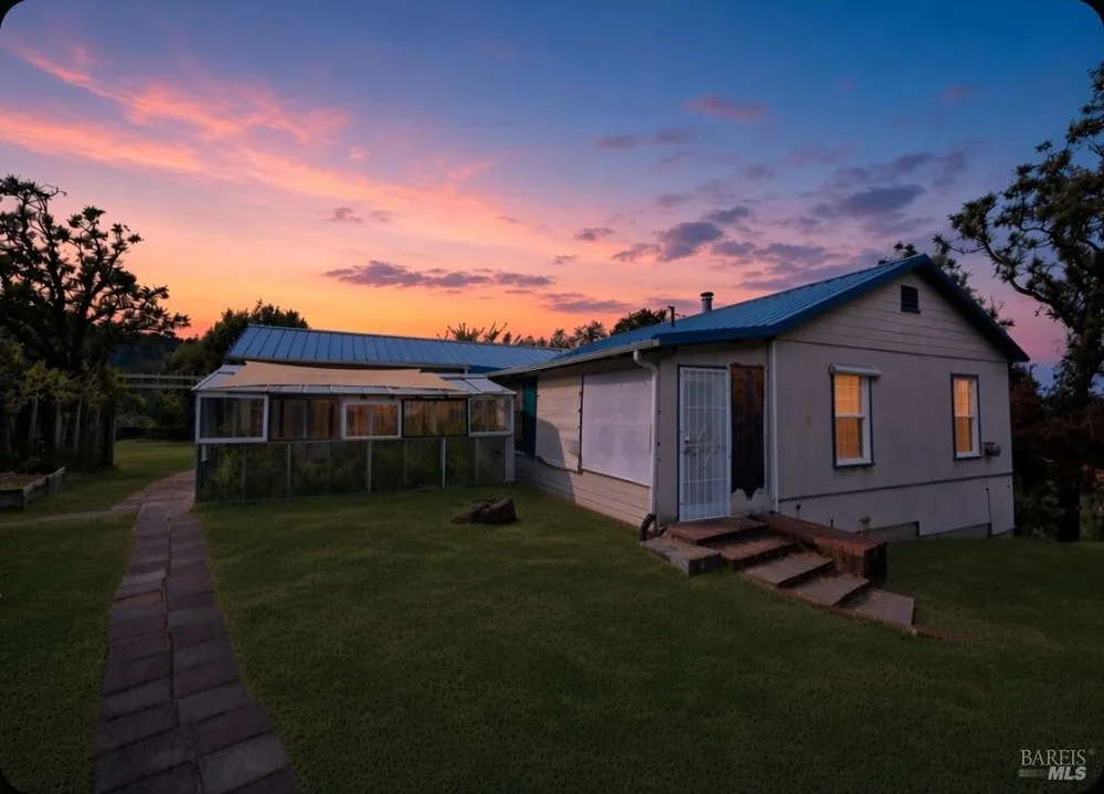 20851 Locust Street Willits, CA 95490