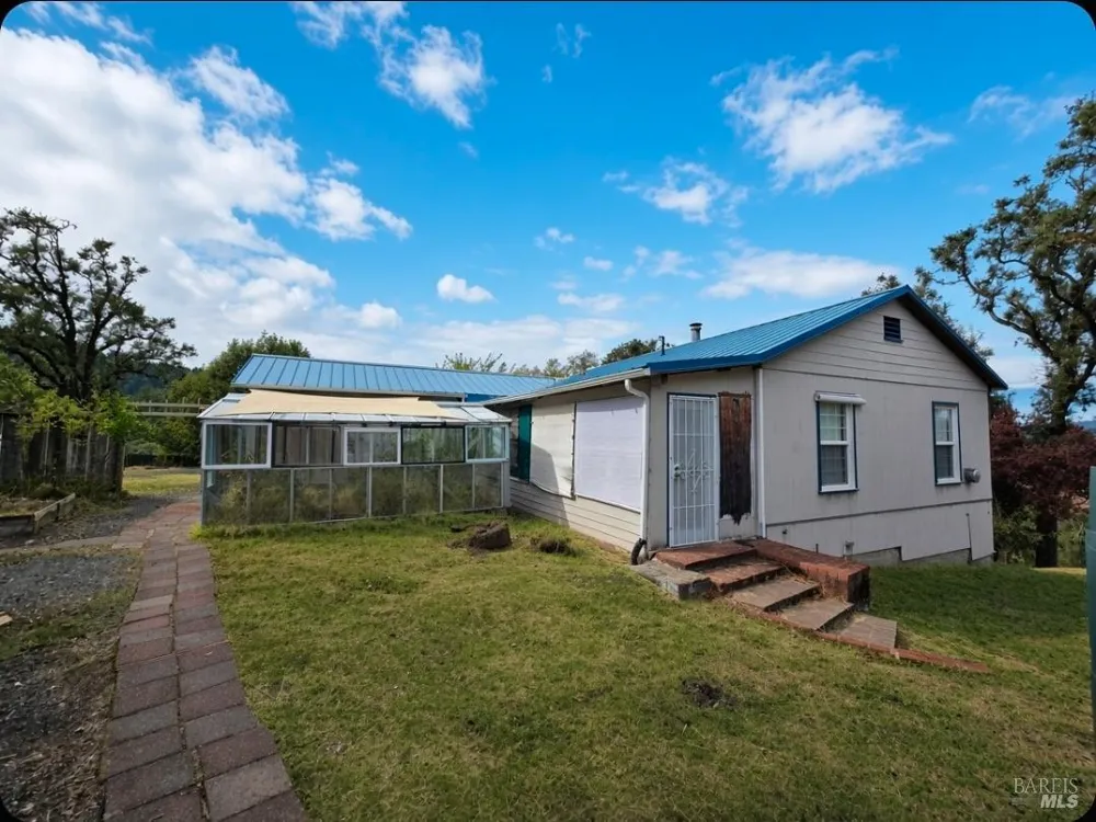 20851 Locust Street Willits, CA 95490
