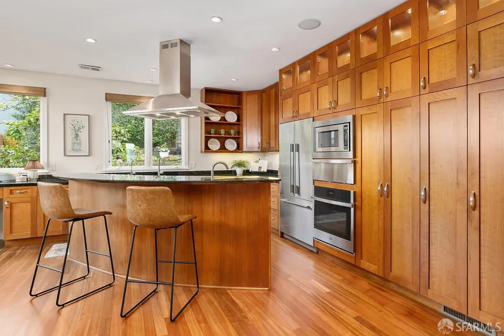 791 27th Street San Francisco, CA 94131