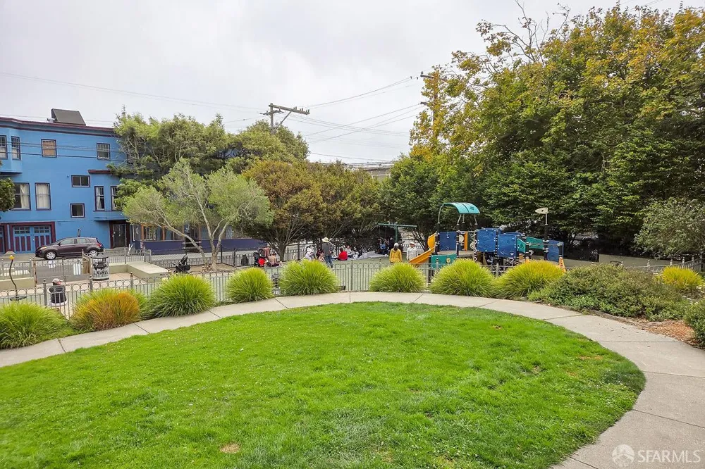 791 27th Street San Francisco, CA 94131