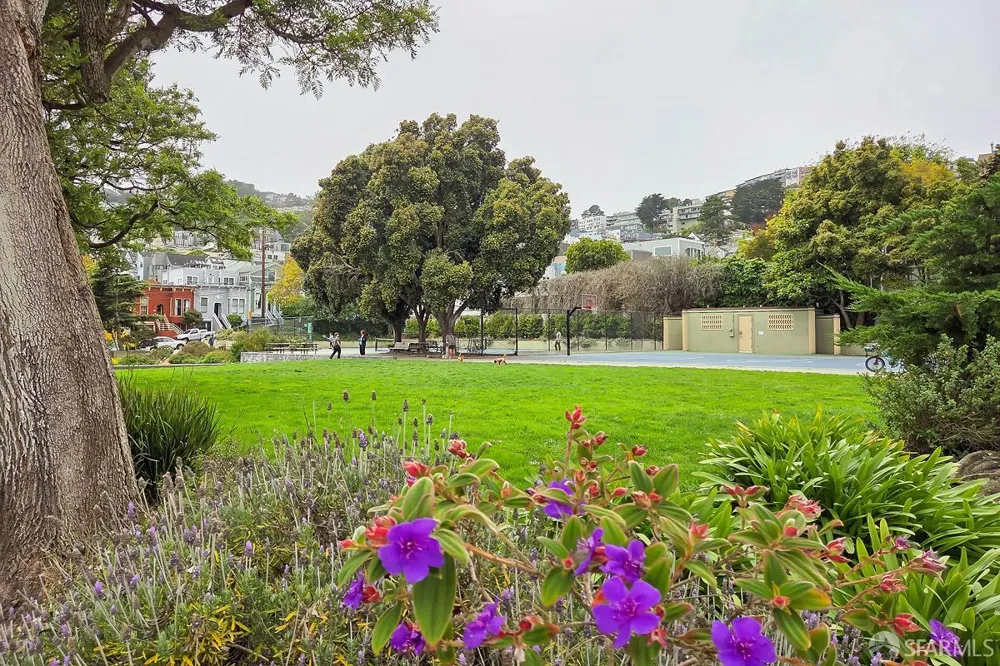 791 27th Street San Francisco, CA 94131