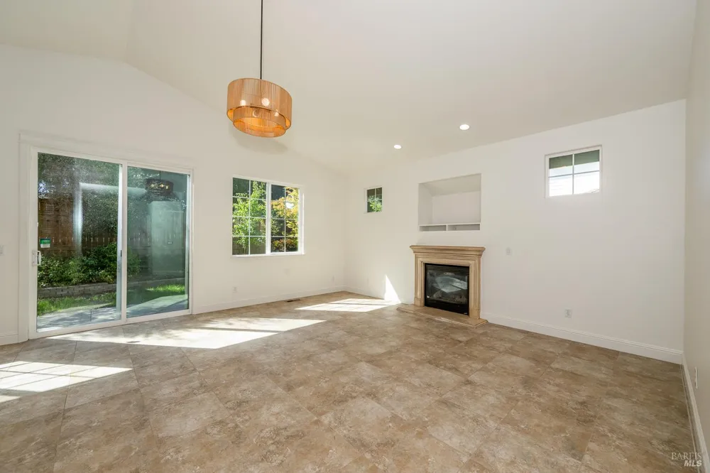 4707 Venti Lane Santa Rosa, CA 95409
