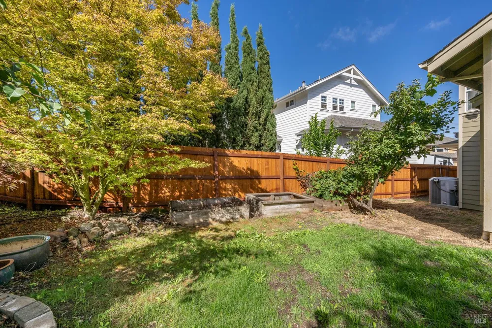 4707 Venti Lane Santa Rosa, CA 95409