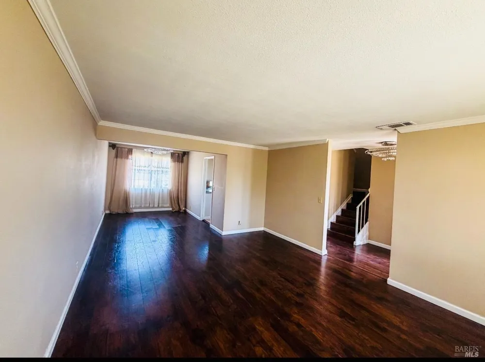 611 Wigeon Way Suisun City, CA 94585