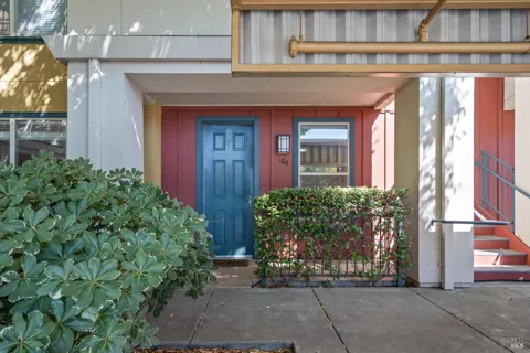 3840 Martina Avenue ##104