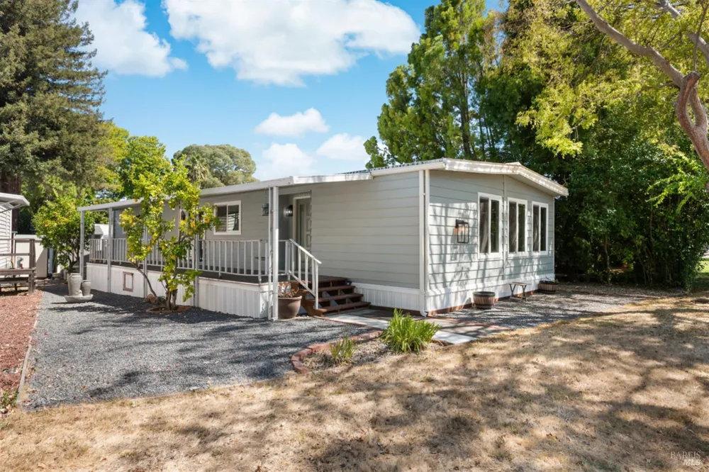 209 Barcelona Drive Novato, CA 94949