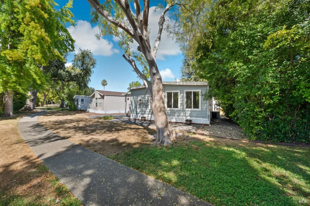 209 Barcelona Drive Novato, CA 94949