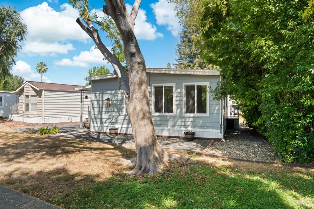 209 Barcelona Drive Novato, CA 94949