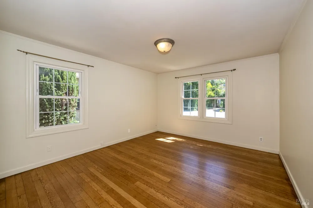 1515 Fair Oaks Court Santa Rosa, CA 95404