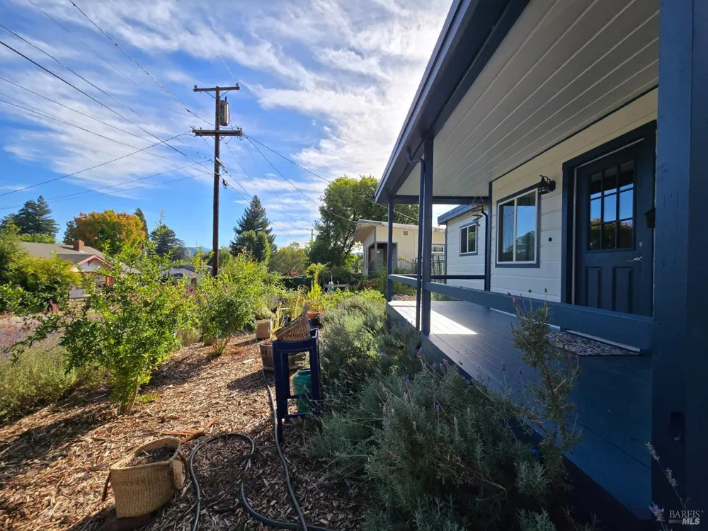 321 Pine Street Willits, CA 95490
