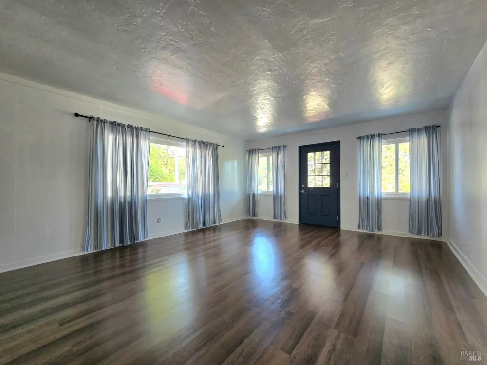 321 Pine Street Willits, CA 95490