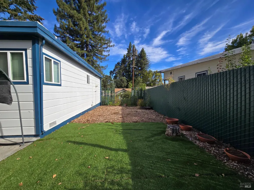 321 Pine Street Willits, CA 95490