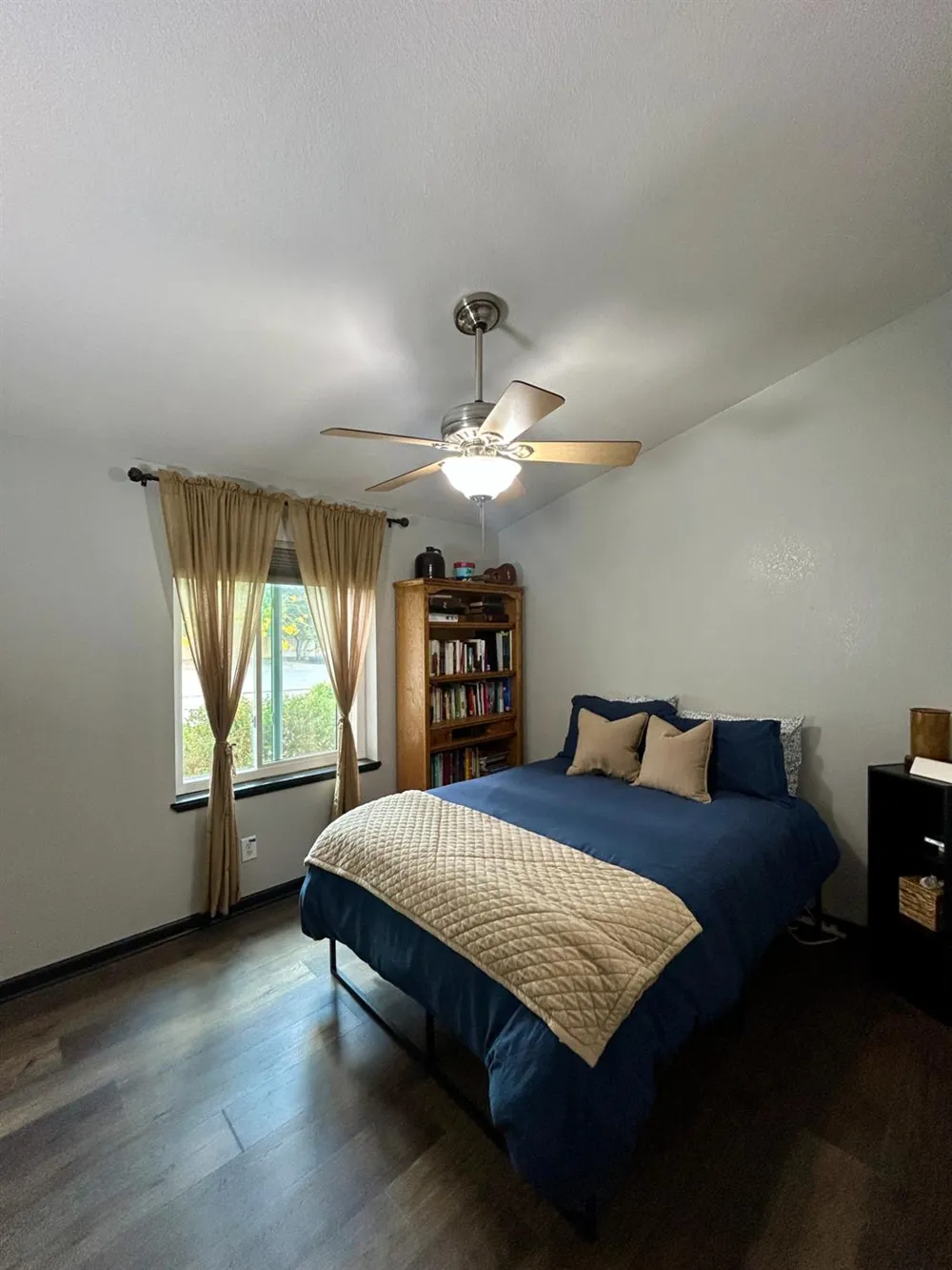 740 Lucas St Arbuckle, CA 95912