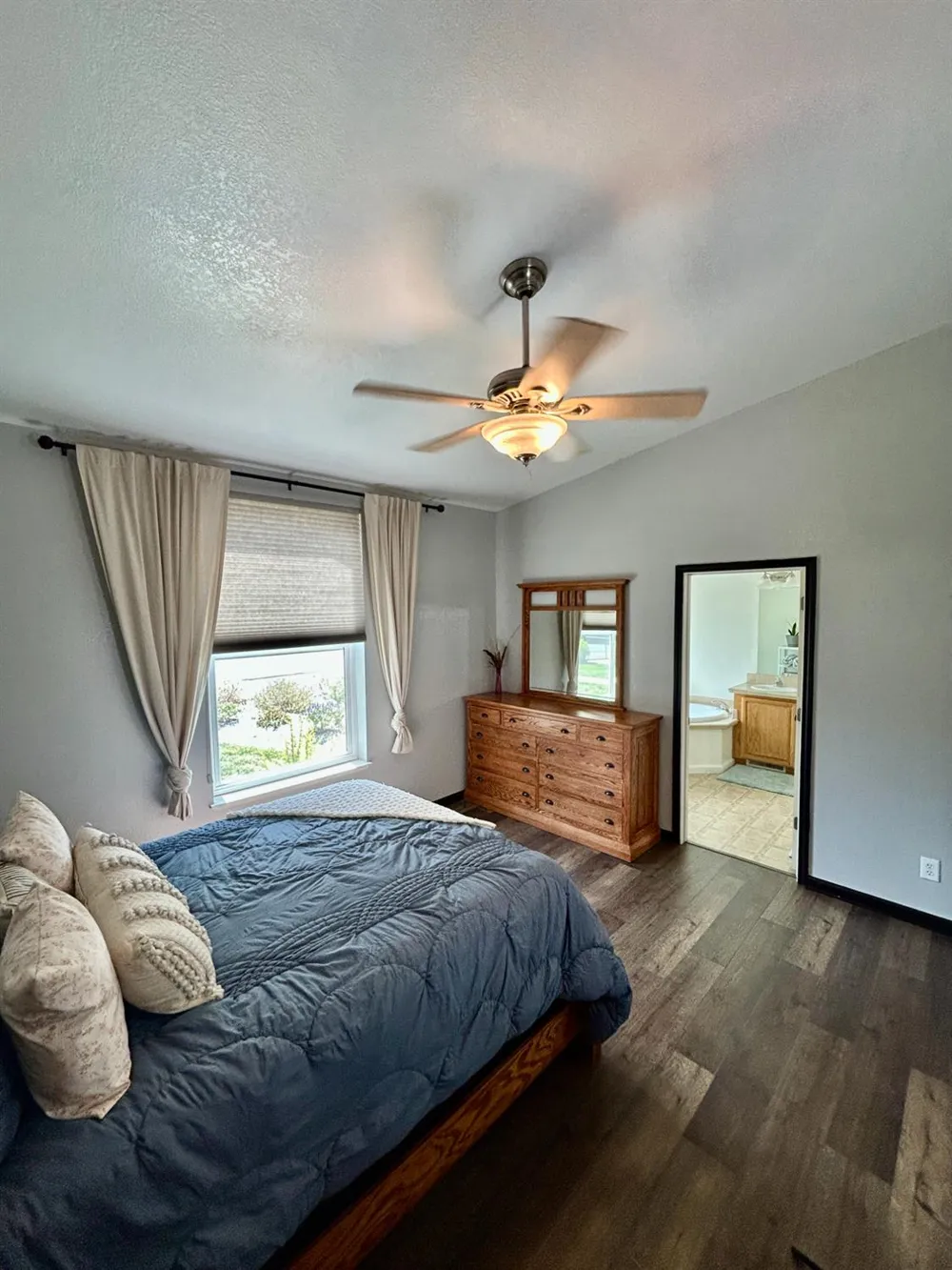 740 Lucas St Arbuckle, CA 95912