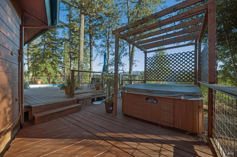4565 Mill Creek Road Healdsburg, CA 95448