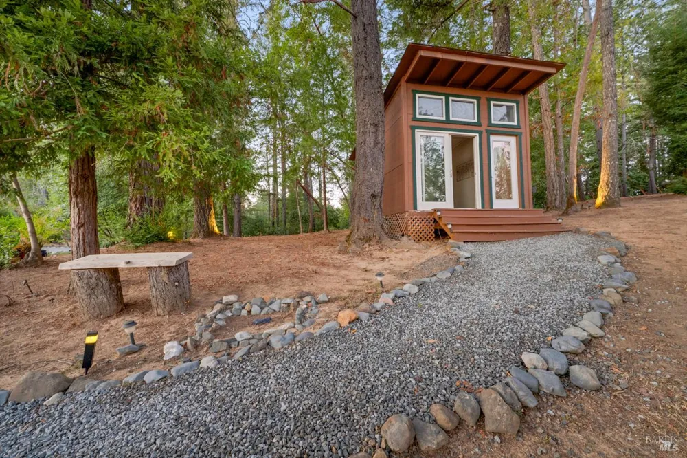 4565 Mill Creek Road Healdsburg, CA 95448