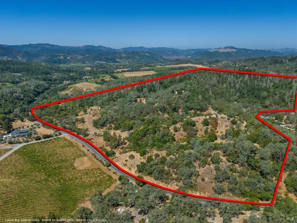 950 Canyon Road Geyserville, CA 95441