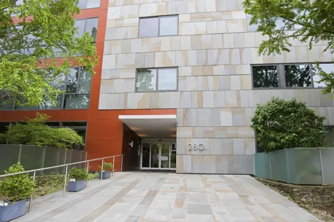 2801 Erie Avenue #302