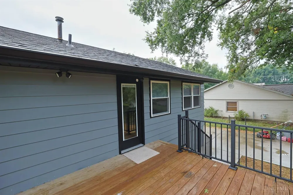 1492 Rolling Knoll Drive Goshen, OH 45140
