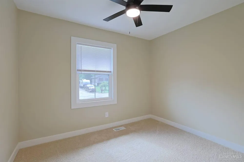 1492 Rolling Knoll Drive Goshen, OH 45140