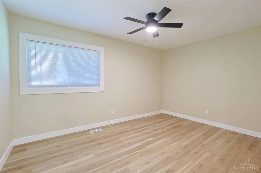1492 Rolling Knoll Drive Goshen, OH 45140