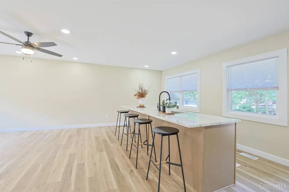 1492 Rolling Knoll Drive Goshen, OH 45140