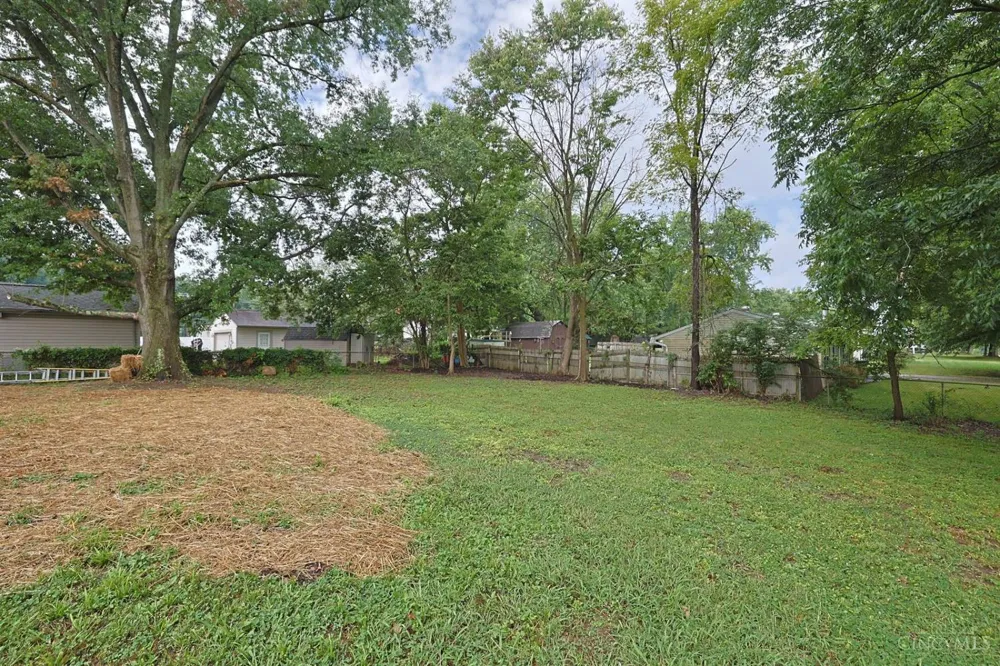1492 Rolling Knoll Drive Goshen, OH 45140