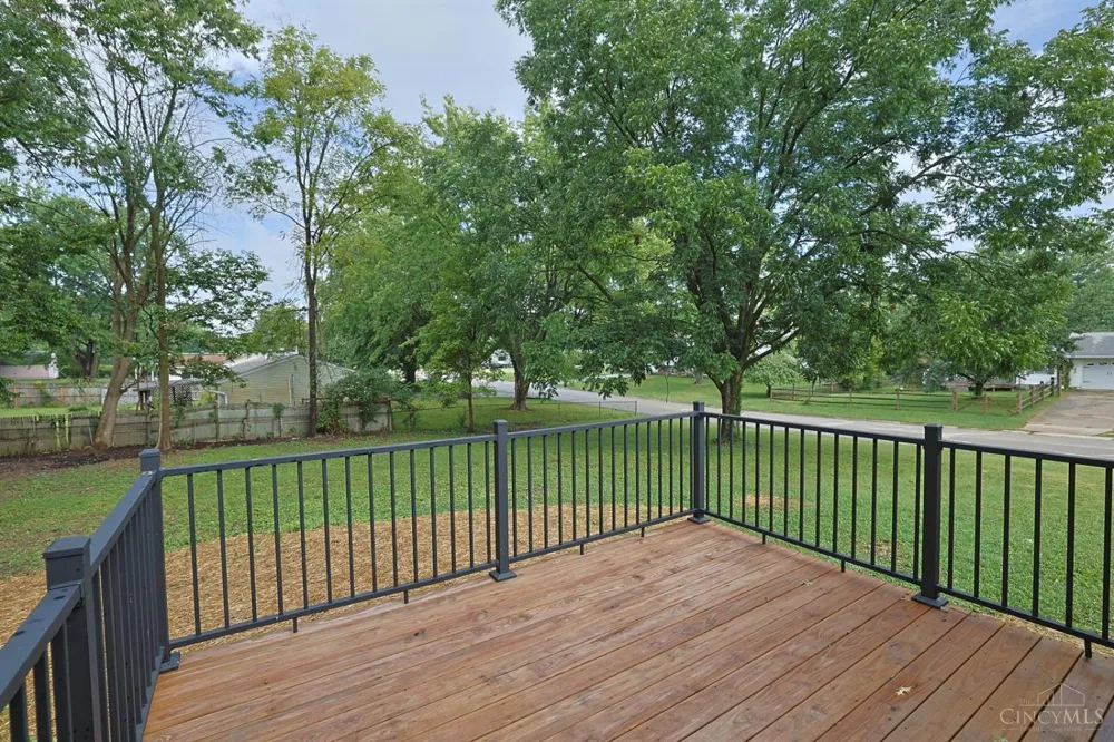 1492 Rolling Knoll Drive Goshen, OH 45140