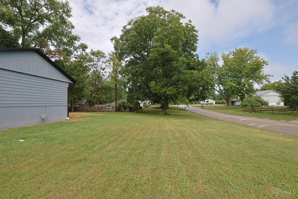 1492 Rolling Knoll Drive Goshen, OH 45140