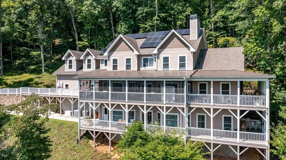 Carpenter Rd Otto, NC 28763