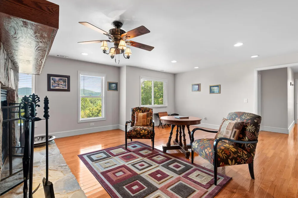 Carpenter Rd Otto, NC 28763