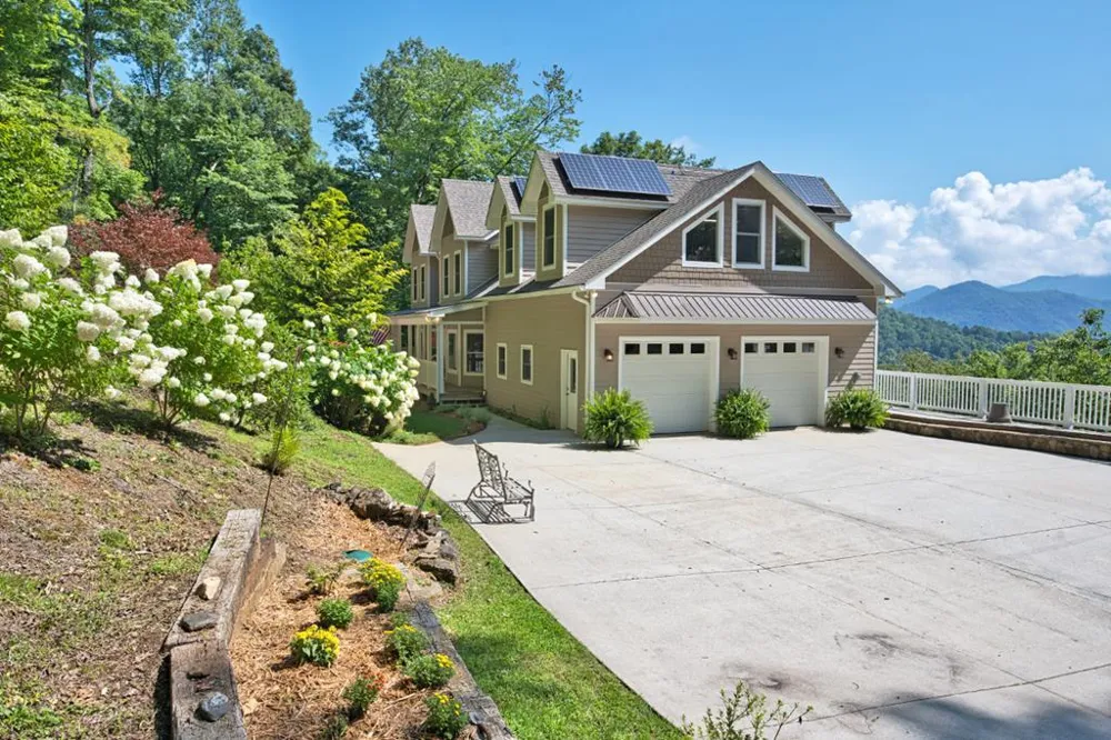 Carpenter Rd Otto, NC 28763