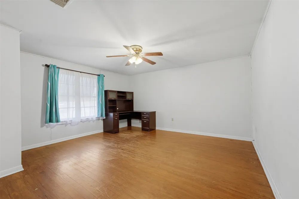 520 Seydler Street Gonzales, TX 78629