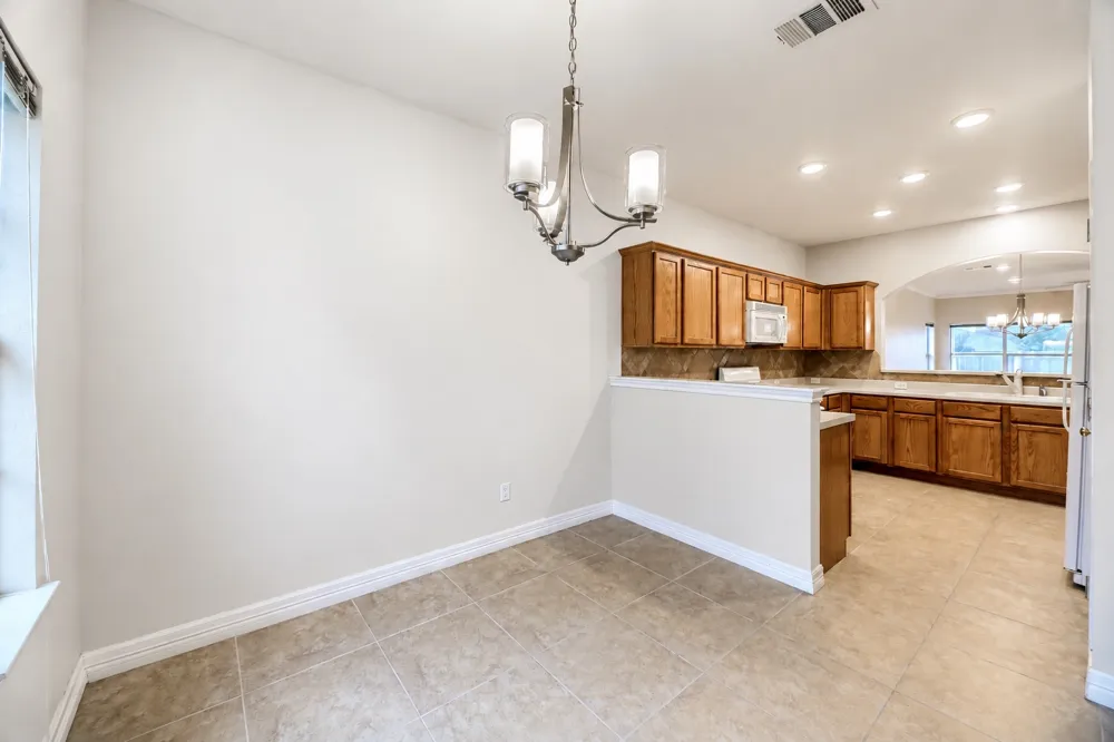 1732 Amberwood Loop Kyle, TX 78640