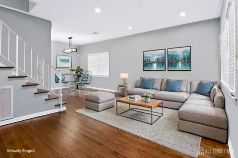 42 Jonquil Circle