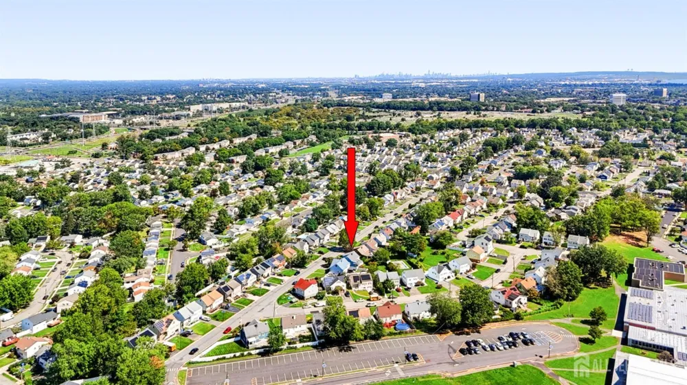 42 Jonquil Circle Fords, NJ 08863
