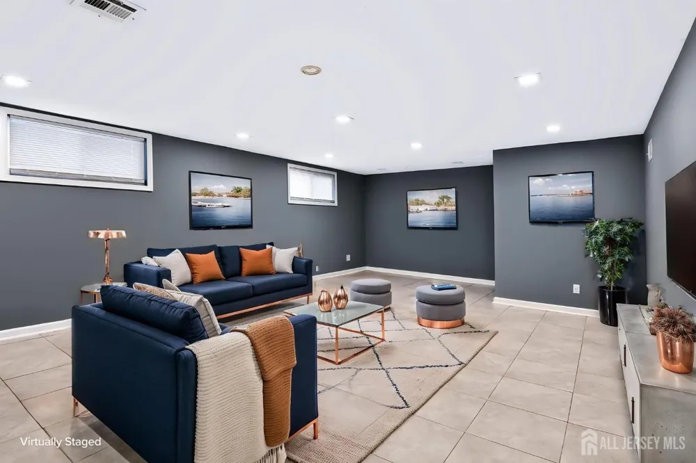 42 Jonquil Circle Fords, NJ 08863