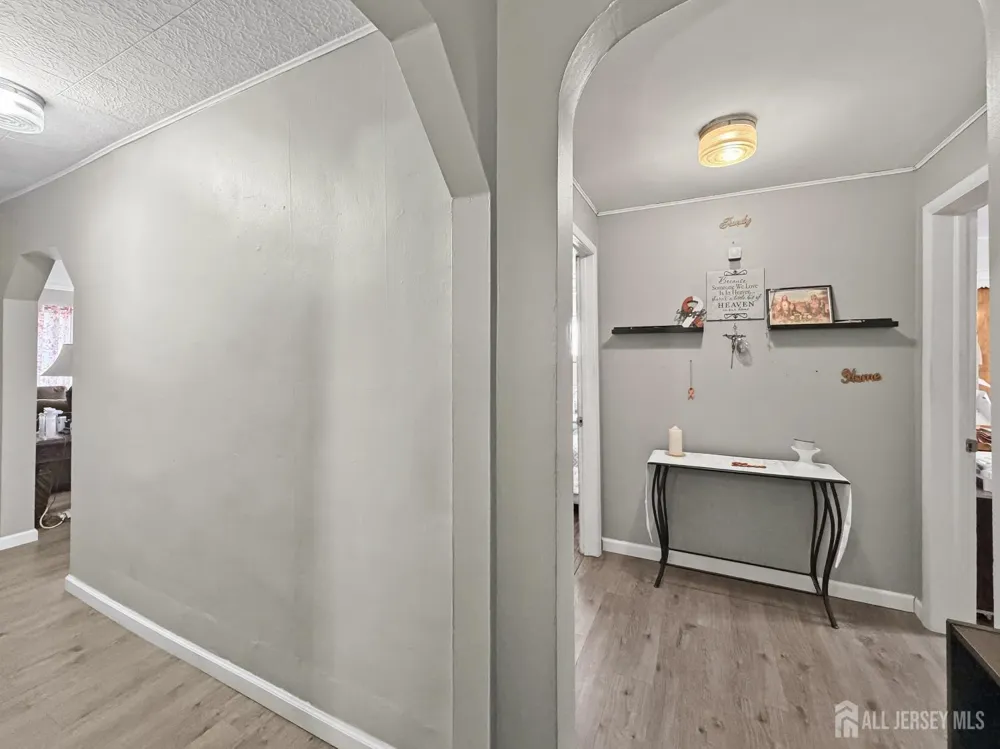 733 Schuyler Ave Avenue Lyndhurst, NJ 07071