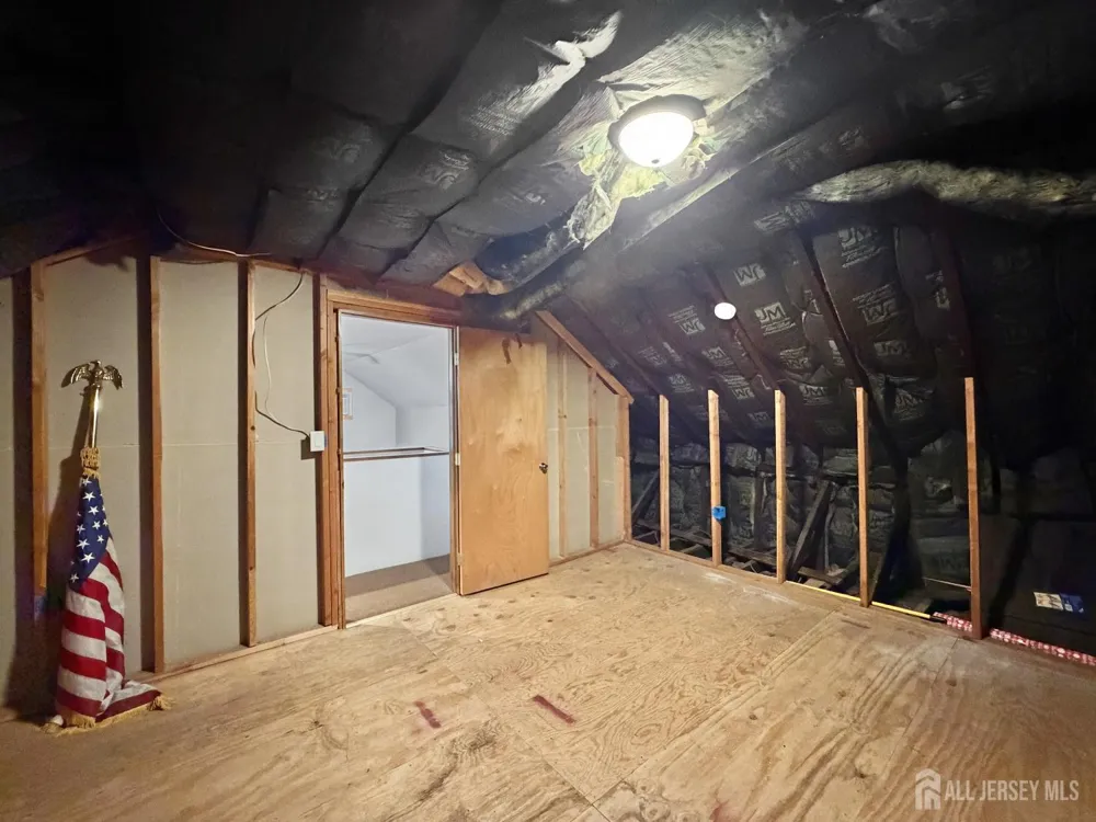 733 Schuyler Ave Avenue Lyndhurst, NJ 07071