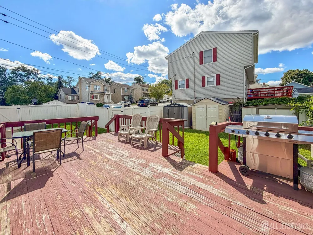 733 Schuyler Ave Avenue Lyndhurst, NJ 07071