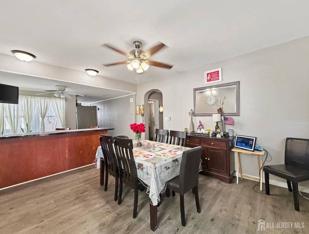 733 Schuyler Ave Avenue Lyndhurst, NJ 07071