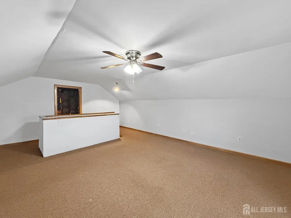 733 Schuyler Ave Avenue Lyndhurst, NJ 07071