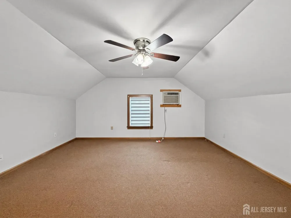 733 Schuyler Ave Avenue Lyndhurst, NJ 07071
