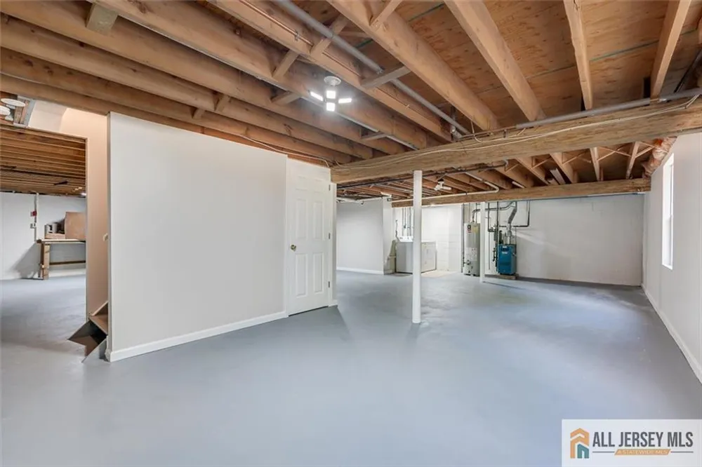 134 Old Beekman Road South Brunswick, NJ 08852