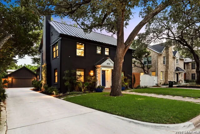 434 THELMA DR Olmos Park, TX 78212