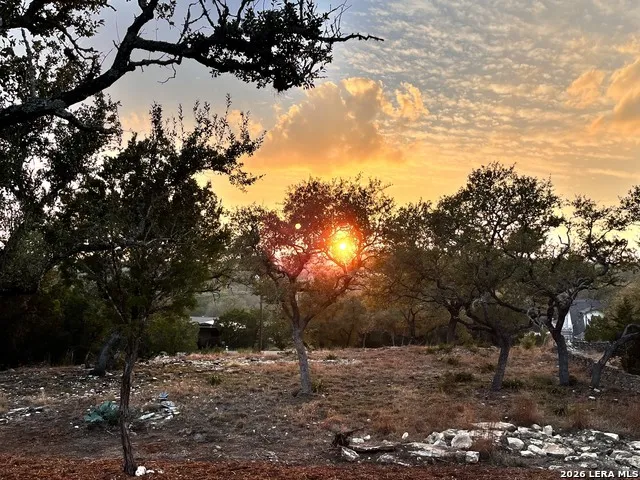 946 Cypress Dr Canyon Lake, TX 78133