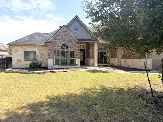 8421 Justin Avenue College Station, TX 77845