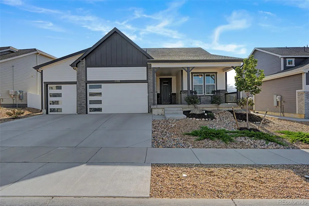 2598 Doe Ridge Way Johnstown, CO 80534